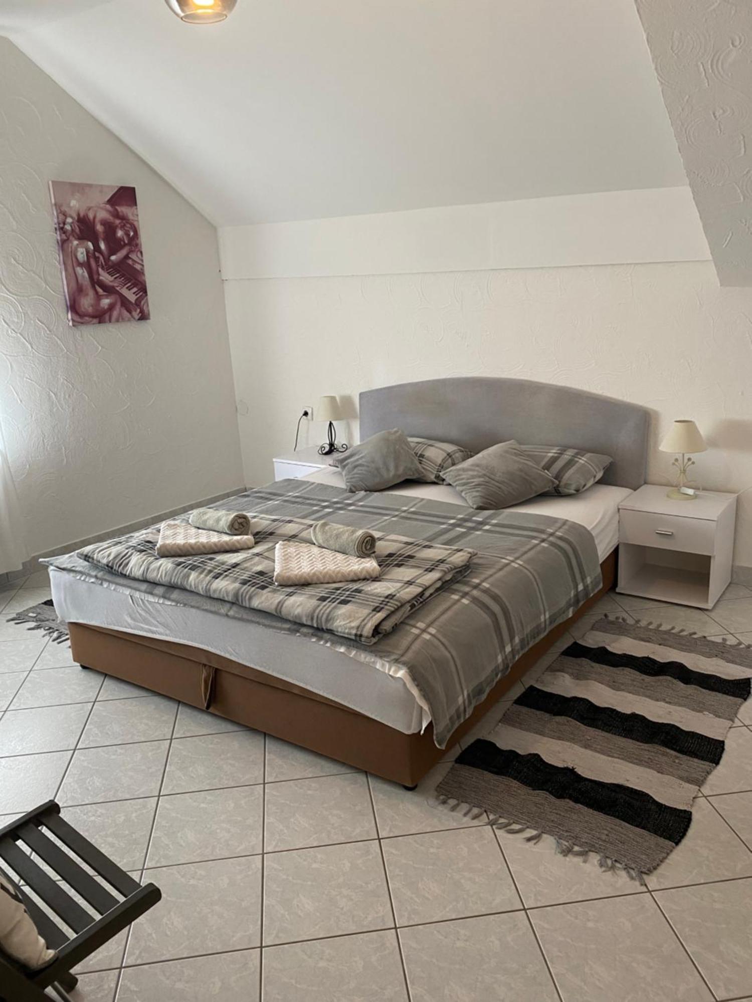 Guesthouse Magdalena Rakovica Dış mekan fotoğraf